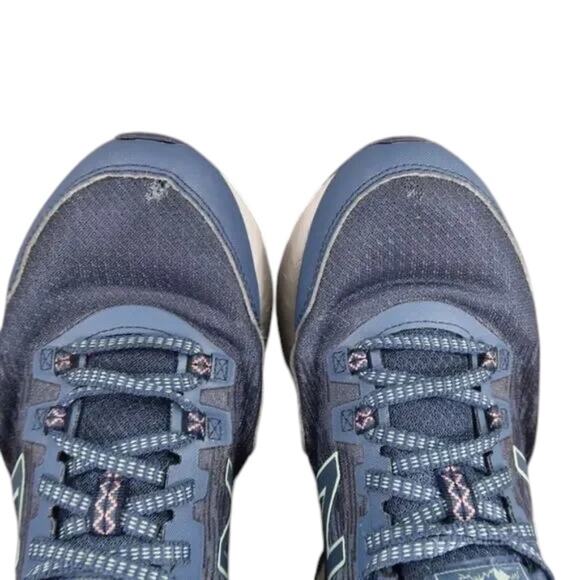 New Balance Shoe Women 7.5 Athletic Trail Running Sneaker All Terrain 410v6 Blue - Picture 10 of 15